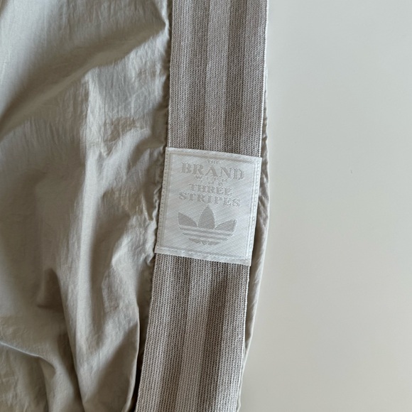 NWOT adidas Originals Crinkled Adibreak Track Pants - Picture 12 of 15